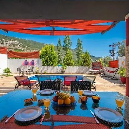 Turkuaz 1 Kalkan Willa Kaş